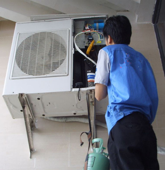 赞皇空调开机无反应维修